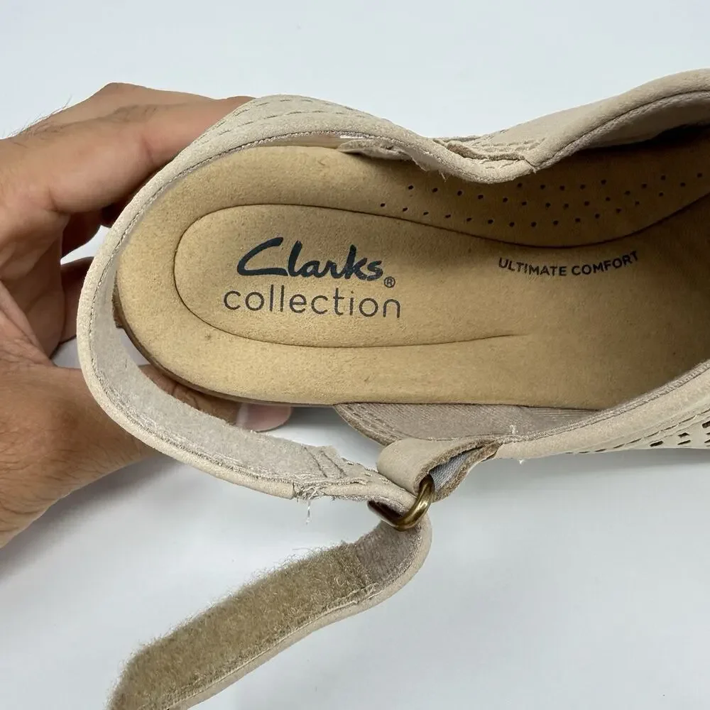 Clarks Emily2 Mist Women’s 8.5 M Sand Nubuck Block Heel Slingback Sandals New
